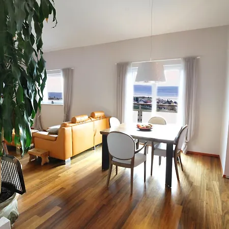 Ferienwohnung Sea View Olive Retreat Portorož Exterior foto
