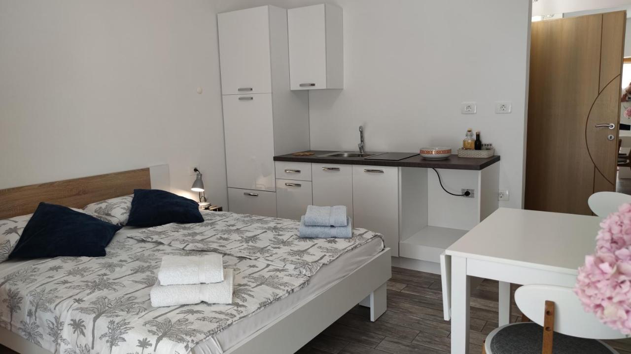 Sea View Olive Retreat Appartement