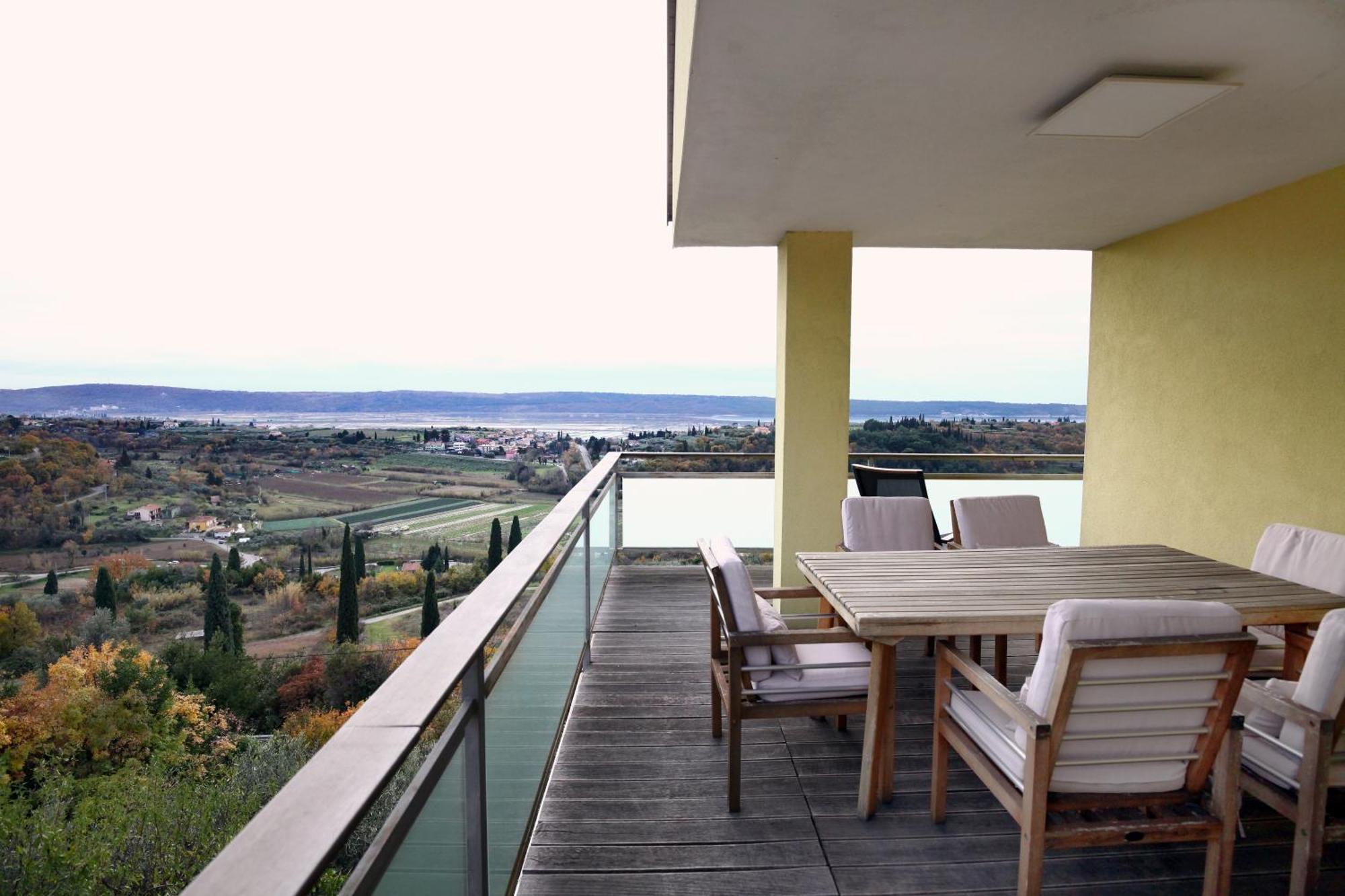 Apartment Sea View Olive Retreat